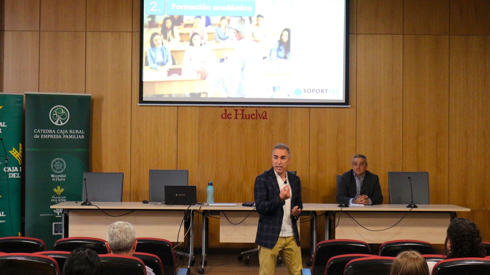 Conferencia Montar una Empresa - Francisco Macías Alamillo